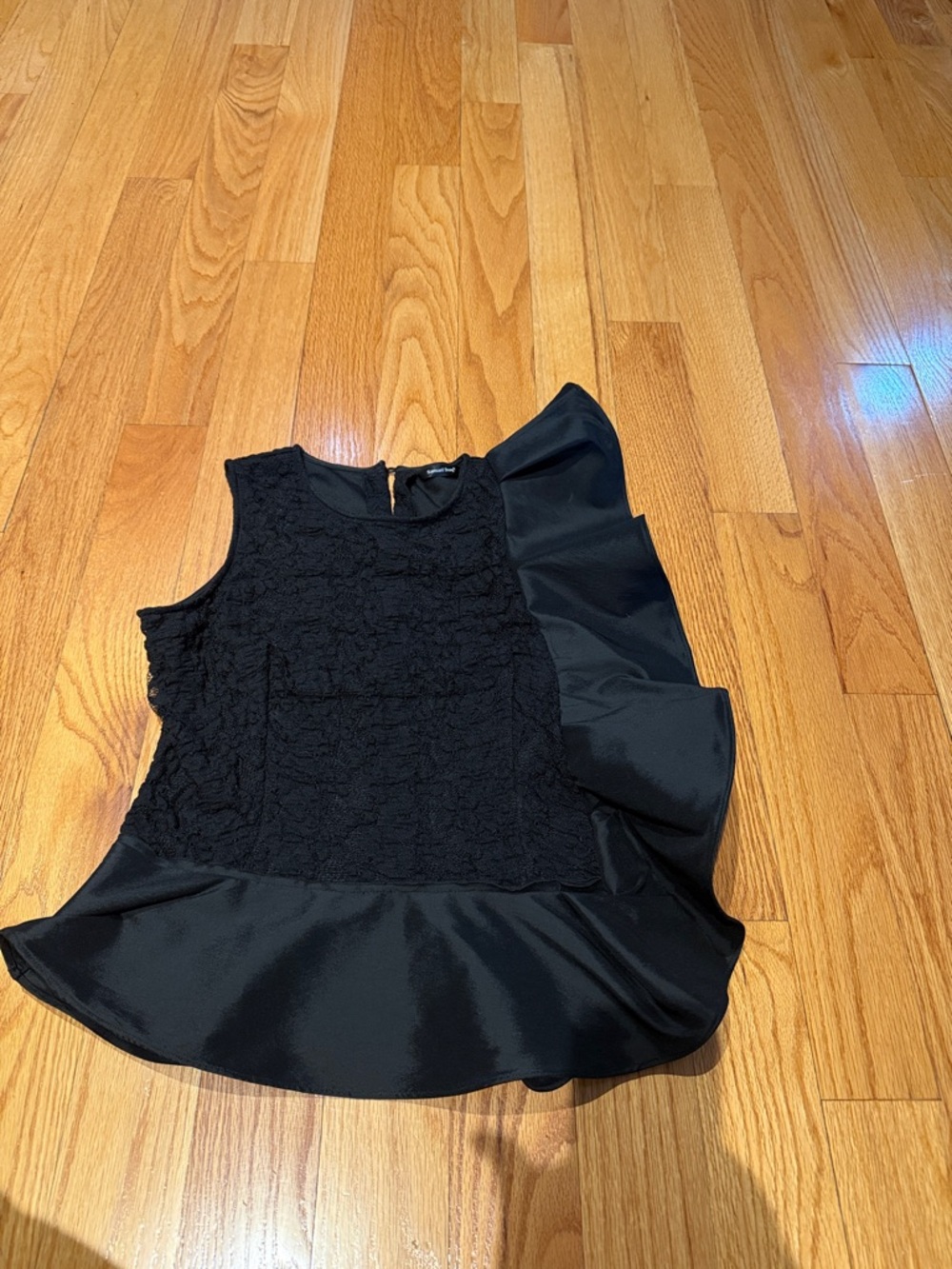 Samuel Dong Black Lace Trim Sleeveless Top